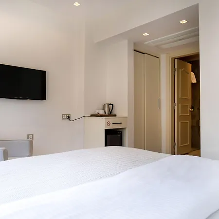 Szálloda Rooms365 *